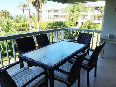 Beach Vacation Condos on Longboat Key BEACHFRONT